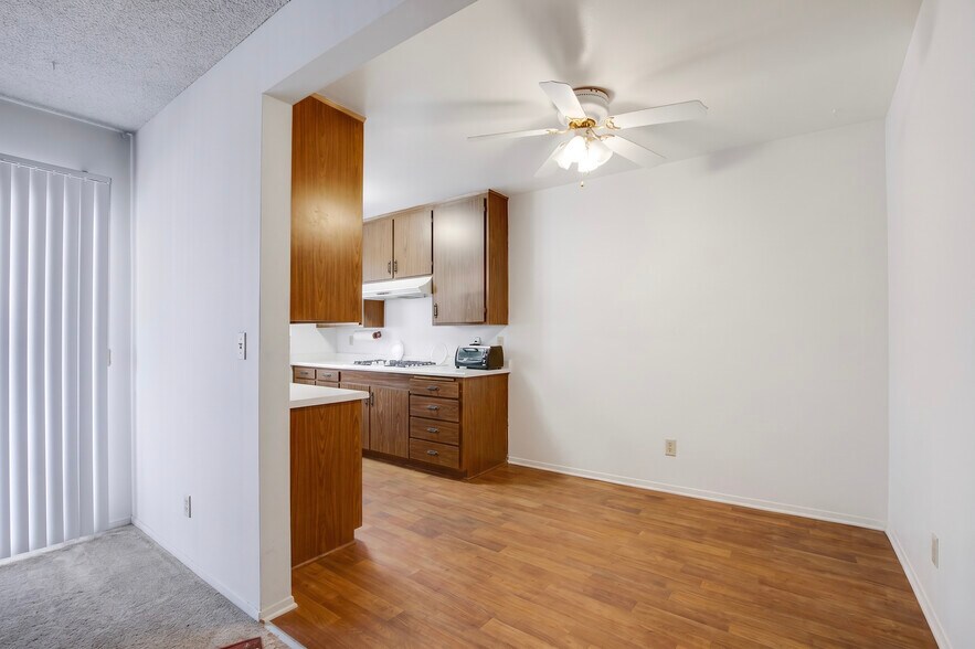 More Photos Of 3444 Emerald St, Torrance Apartments For Sale