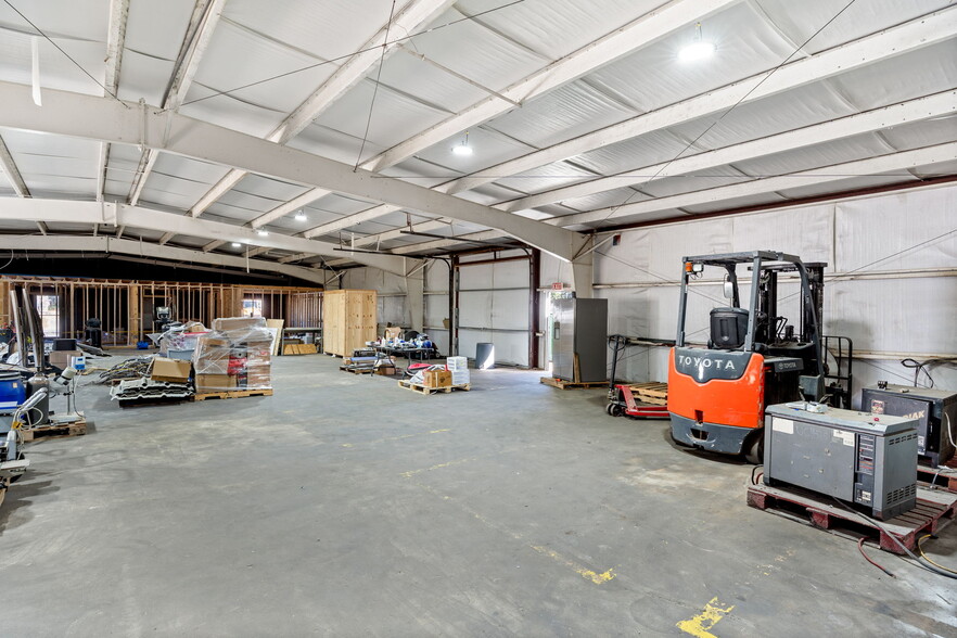 More Photos Of 309 Green Acres Rd, Fort Walton Beach Industrial For Sale