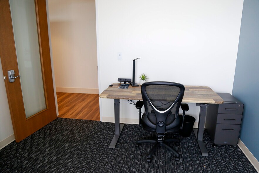 More Photos Of 6301 Gaston Ave, Dallas Coworking Space