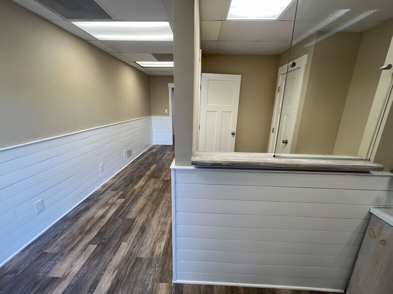 More Photos Of 5182 Blazer Pky, Dublin Office For Sale