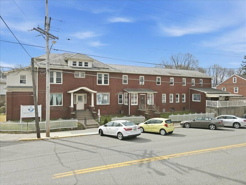 More Photos Of 306 W Main St, Pen Argyl Healthcare For Sale