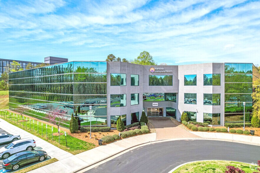 Primary Photo Of 10101 David Taylor Dr, Charlotte Office For Lease