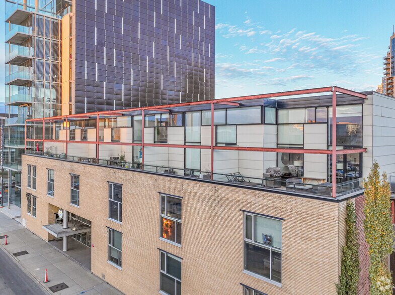 More Photos Of 10309 107 St NW, Edmonton Apartments For Sale