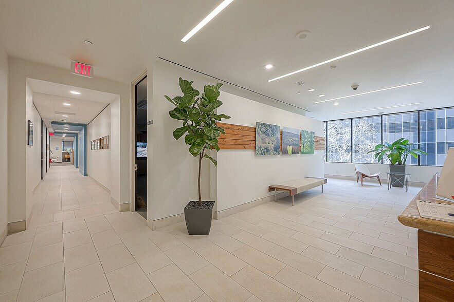 More Photos Of 6575 West Loop South, Bellaire Office For Lease