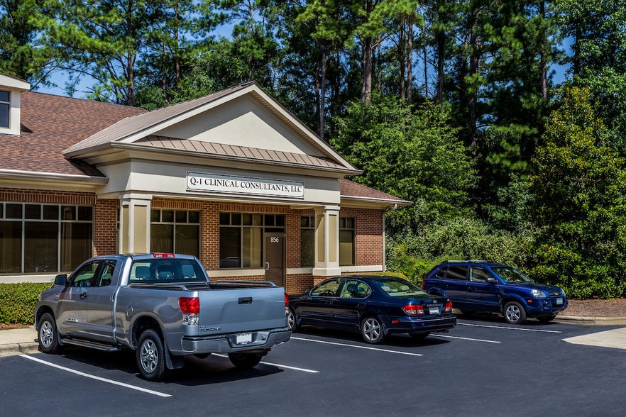 More Photos Of 800-850 Timber Dr, Garner Medical For Lease