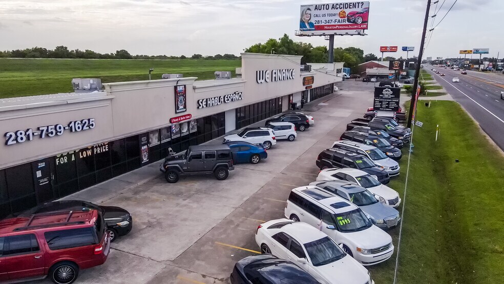 More Photos Of 1830 Highway 6 S, Houston Storefront Retail Office For Lease