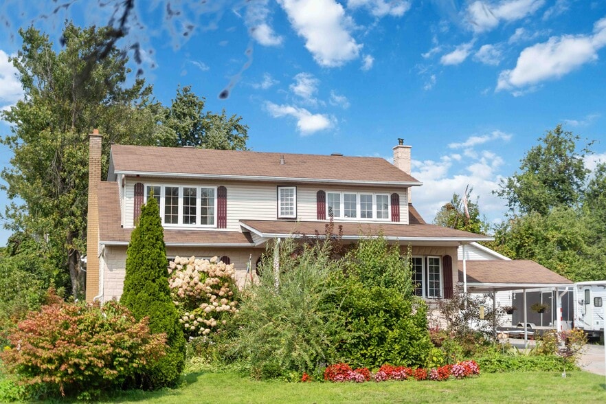 More Photos Of 431 Blake Blvd, Ottawa Land For Sale