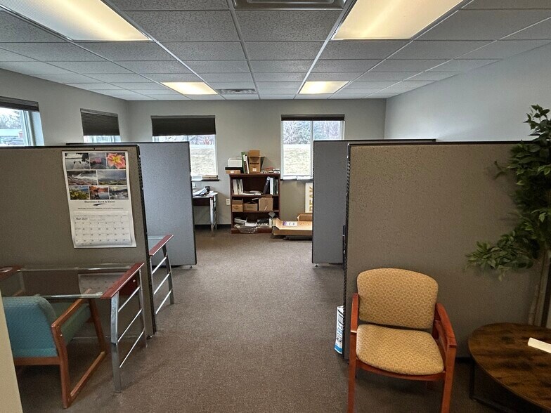 More Photos Of 829 Rolling View Ln SE, Pine Island Warehouse For Sale