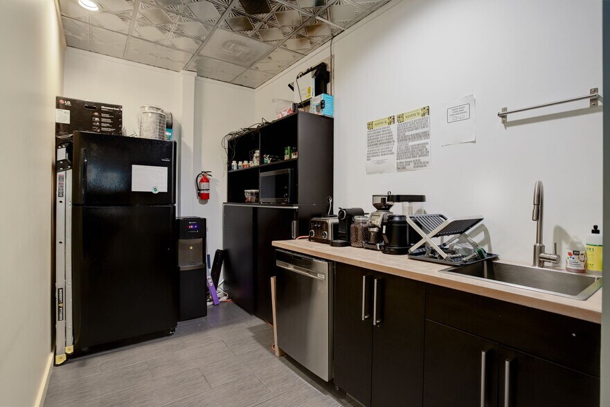 More Photos Of 5485 Conestoga Ct, Boulder Office For Lease