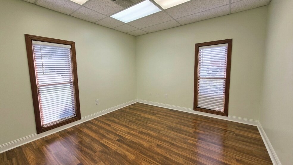 More Photos Of 31-33 Murray Guard Dr, Jackson Office For Lease