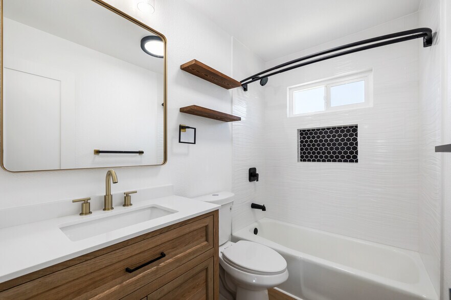 More Photos Of 4162 Arizona St, San Diego Apartments For Sale