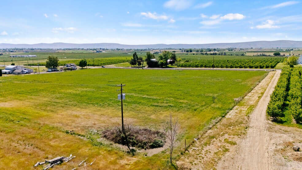 More Photos Of Tieton Drive, Yakima Land For Sale