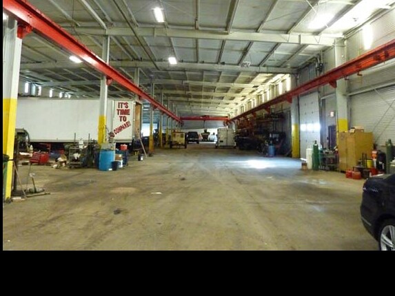 More Photos Of 5000 Van Epps Rd, Brooklyn Heights Warehouse For Lease