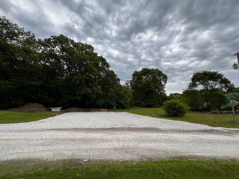 More Photos Of 5783 E State Road 10, Demotte Land For Lease