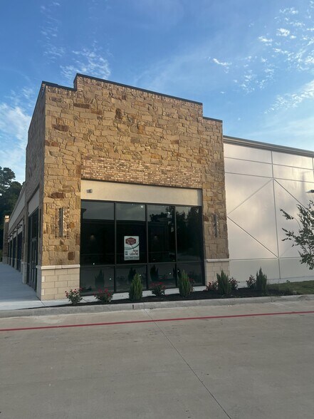 More Photos Of 29707 Tomball Parkway, Tomball General Retail For Lease