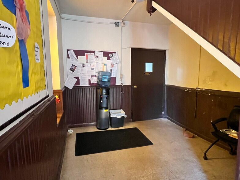 More Photos Of 1546 5th St NW, Washington Specialty For Sale