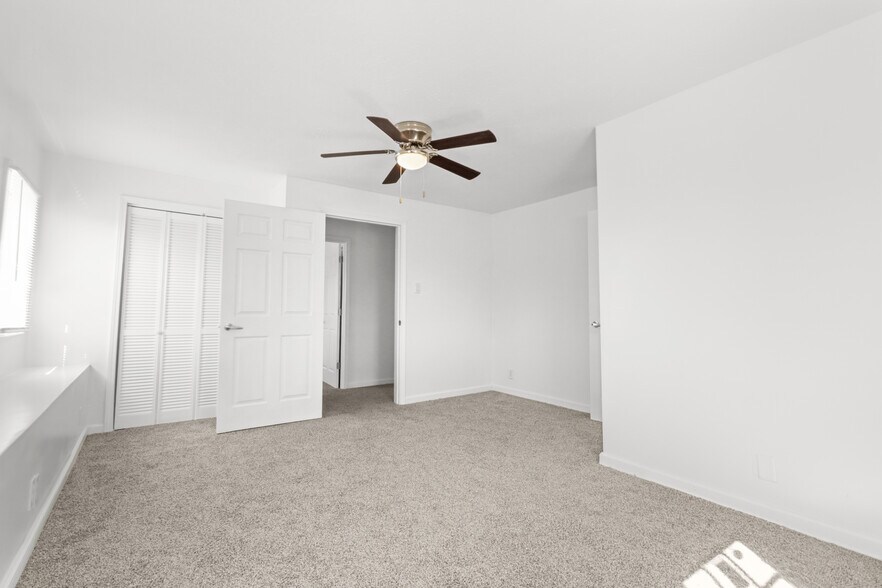 More Photos Of 1630 N Granville Ave, Muncie General Retail For Sale