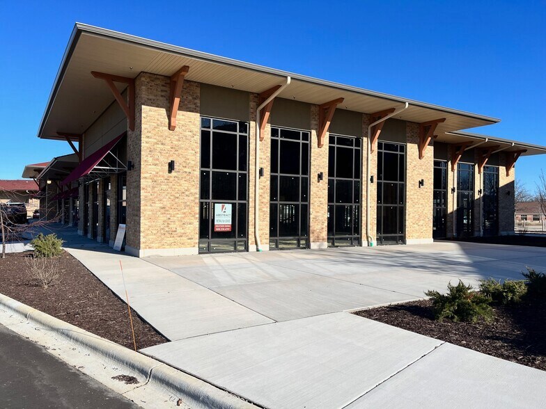 More Photos Of 5955 McKee Rd, Fitchburg Storefront Retail Office For Lease