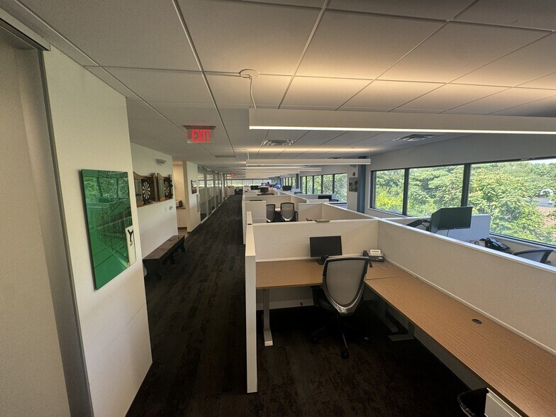 More Photos Of 204 Second Ave, Waltham Office For Lease