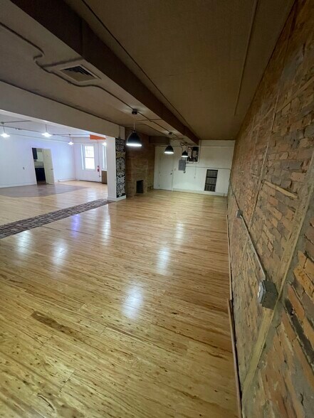 More Photos Of 120 E State St, Ithaca Loft Creative Space For Lease