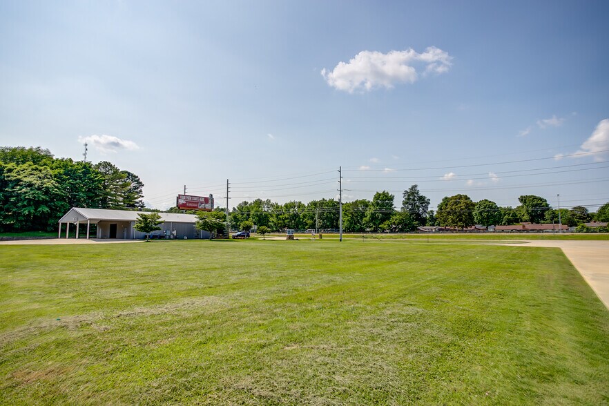 More Photos Of 325 Parker rd, Jonesboro Land For Sale