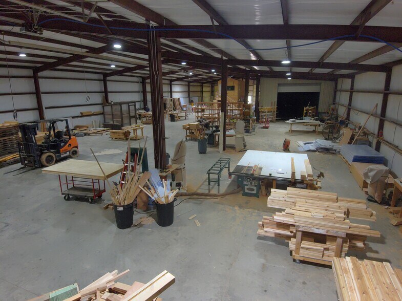 More Photos Of 2211 E Flynn St, Alva Industrial For Sale