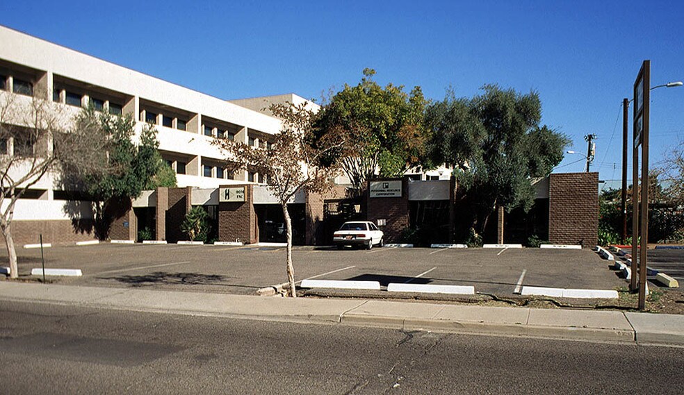 Primary Photo Of 3829 N 3rd St, Phoenix Light Distribution For Lease