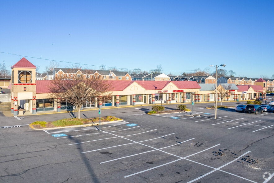 More Photos Of 14551 Jefferson Davis Hwy, Woodbridge Unknown For Lease