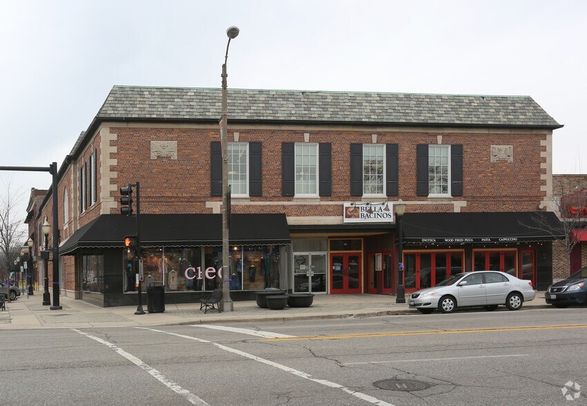 More Photos Of 1 W Harris Ave, La Grange Office For Lease