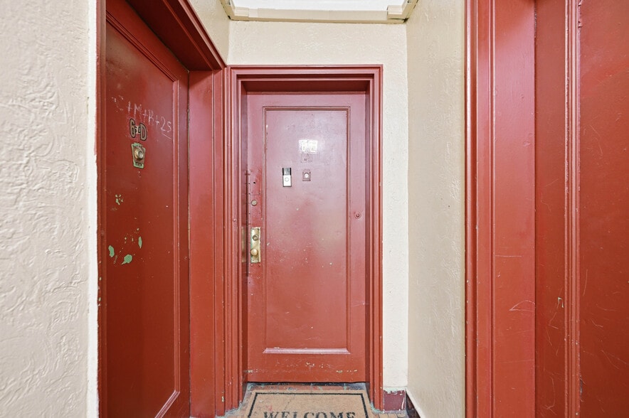 More Photos Of 2310 Creston Ave, Bronx Apartments For Sale