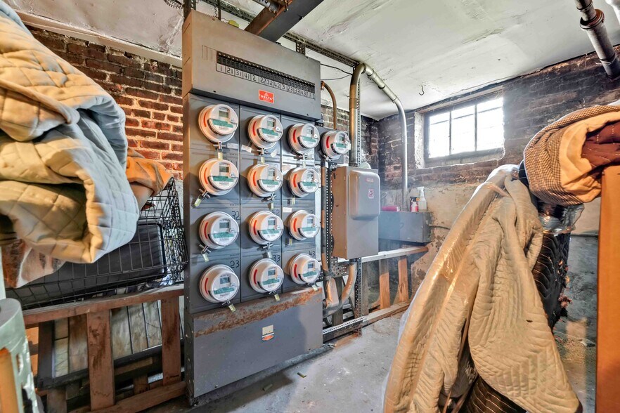 More Photos Of 28-32 44th St, Astoria Apartments For Sale