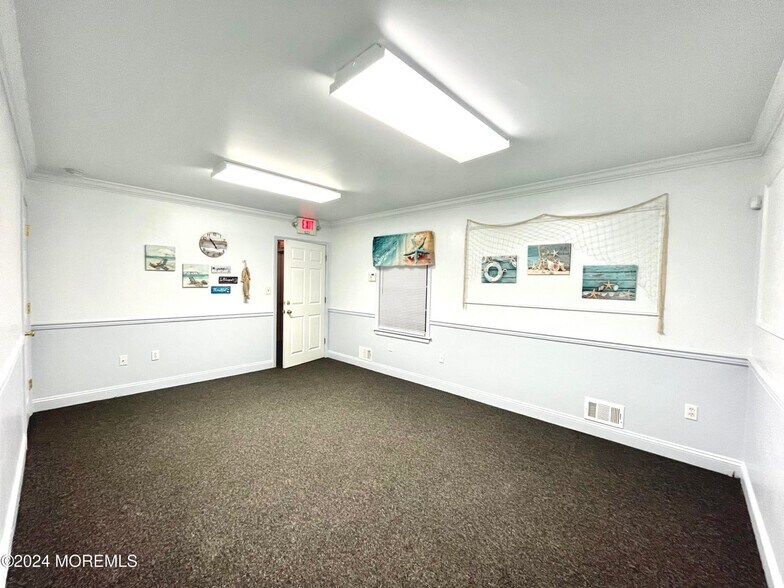 More Photos Of 426 Herbertsville Rd, Brick Office Residential For Sale
