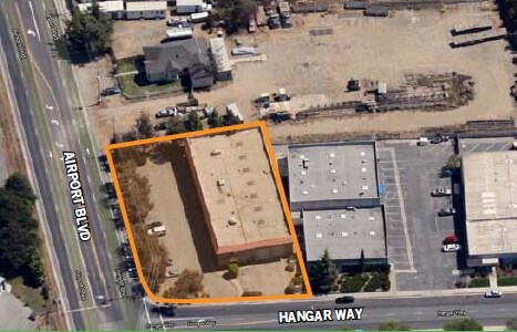 More Photos Of 3 Hangar Way, Watsonville Service For Lease
