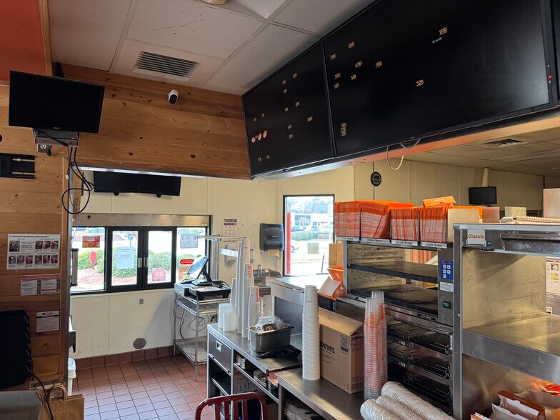 More Photos Of 2508 Dr Martin Luther King Jr Blvd, New Bern Fast Food For Lease
