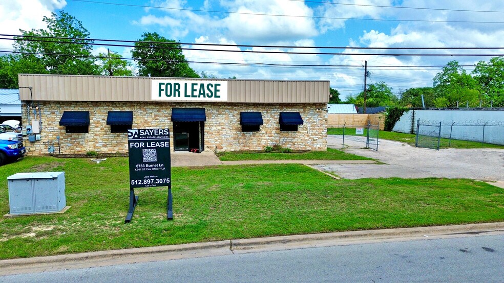 Primary Photo Of 6733 Burnet Ln, Austin Flex For Lease