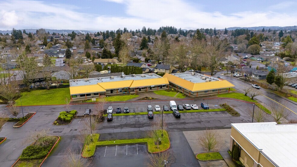 More Photos Of 421-491 NE Burnside Rd, Gresham Freestanding For Sale