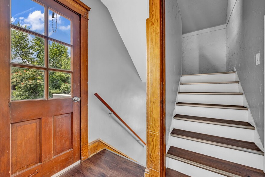 More Photos Of 4438 Pearl Rd, Cleveland Apartments For Sale