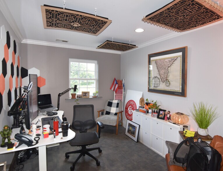 More Photos Of 2702 Greystone Rd, Nashville Office For Lease