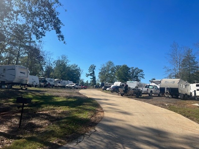 More Photos Of 8858 W Goforth Rd, Kilgore Land For Sale
