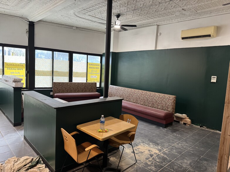 More Photos Of 1132 Monroe Ave, Rochester Freestanding For Lease