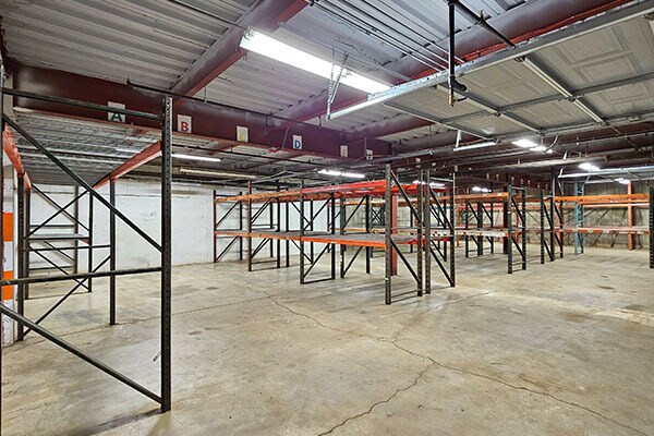 More Photos Of 2 Gregory Dr, South Burlington Freestanding For Sale