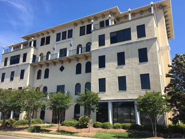 More Photos Of 543 Harbor Blvd, Destin Office For Sale
