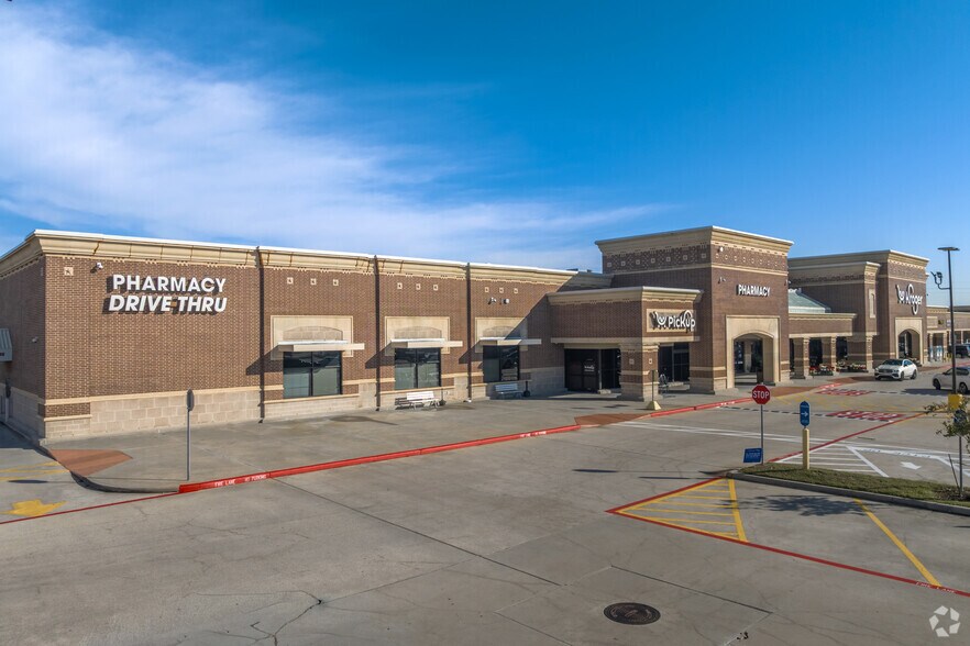 More Photos Of 6020-6062 Fm-2920, Spring Unknown For Lease