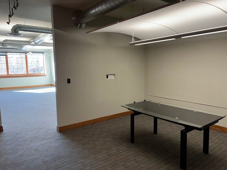 More Photos Of 302 S David St, Casper Office For Lease