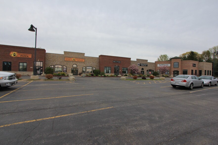 More Photos Of 1700 Sand Acres Dr, De Pere Storefront Retail Office For Lease