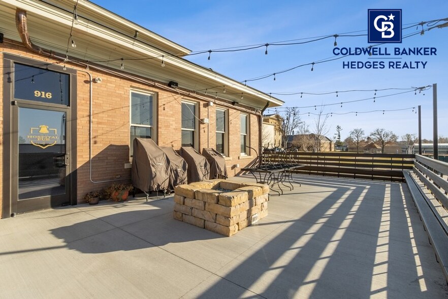 More Photos Of 916 W 9th St, Vinton Specialty For Sale