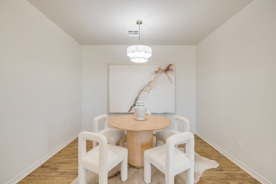 More Photos Of 1010 Lovers Lane ln, Perkins Apartments For Sale