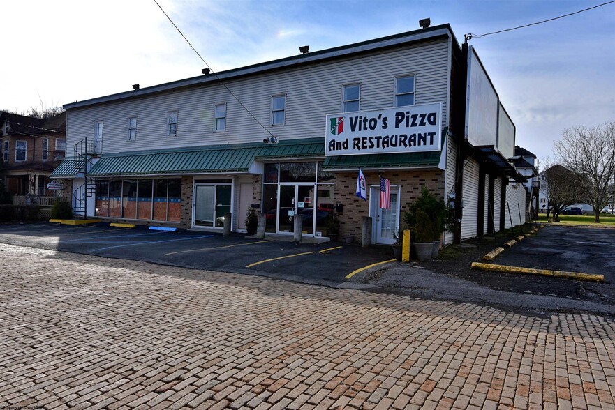 Primary Photo Of 104 Park Blvd, Clarksburg Flex For Sale