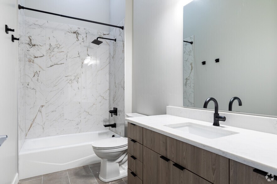 More Photos Of 218 S 200 E, Salt Lake City Apartments For Sale
