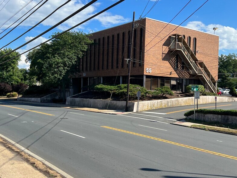 More Photos Of 55 Morris Ave, Springfield Office For Lease